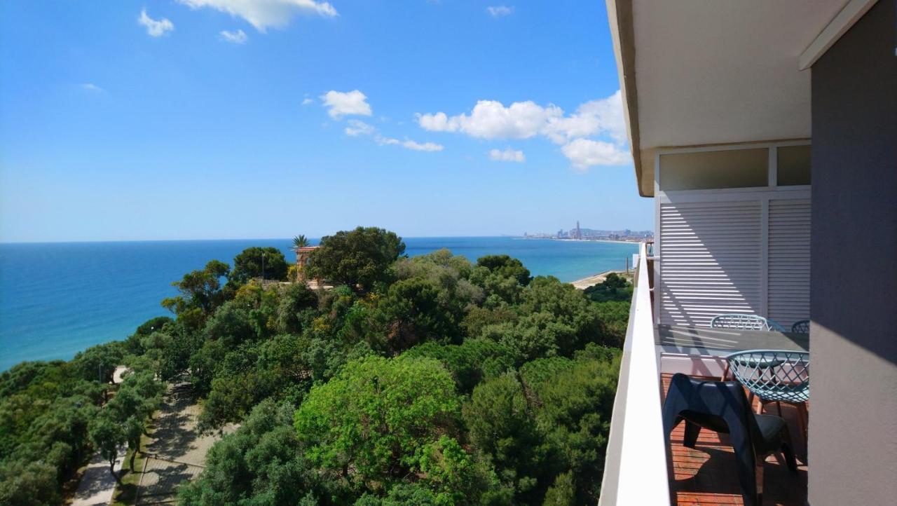 Liana Seaview & Beach - Apartment Montgat Exterior photo